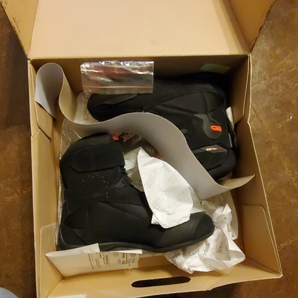 Tcx x-cube water proof motorcycle boot